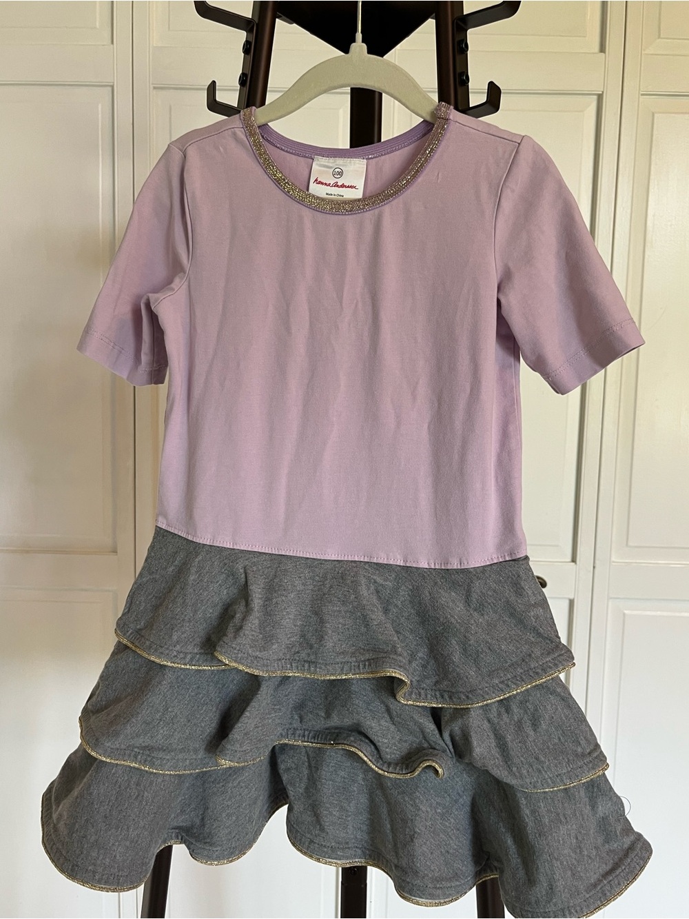 Hanna Andersson Girls' Lavender Top with Gray Ruffled Skirt